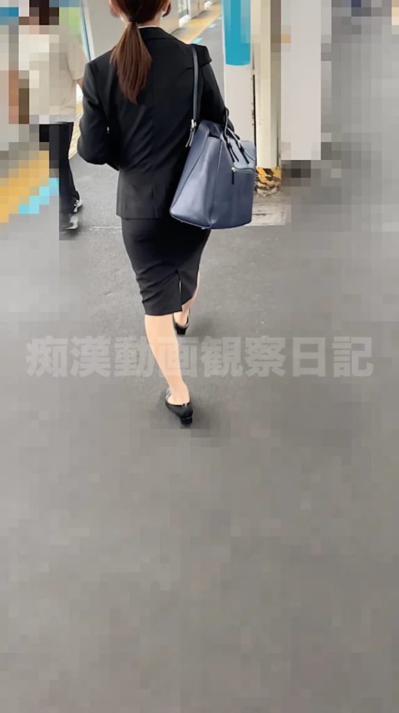 痴漢記録日記vol.92【2人目：美人ふわふわ巨乳ＯＬ】-27