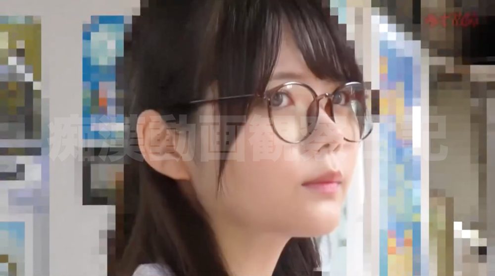 《メガネJK》【電車痴漢】N○SA勤務を夢見る宇宙物理系美少女★フェラだけで許して下さいと懇願されるもカリデカをブチ込む鬼畜痴漢-1