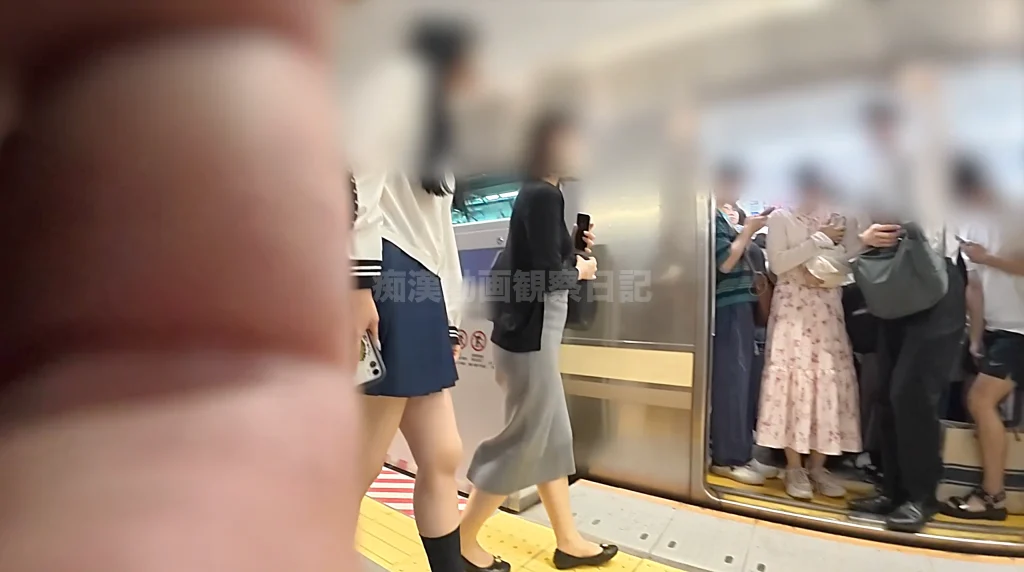 痴かん狂信者 #126【★4】ミニスカセーラー服のむっちり生尻を揉みしだき、激しい指入れで鳴り響くクチュクチュ音-2