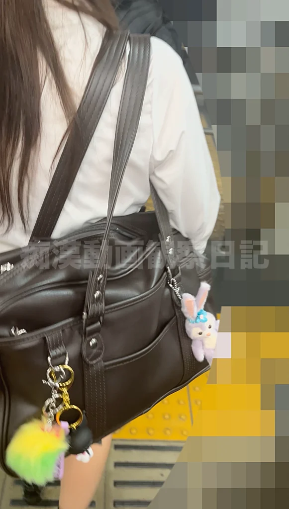 【触31】［限界で覚醒］敏感な低身長ロリ巨乳K　首絞め拘束で極限堕ち　耐えきれず崩れ逝く瞬間-26