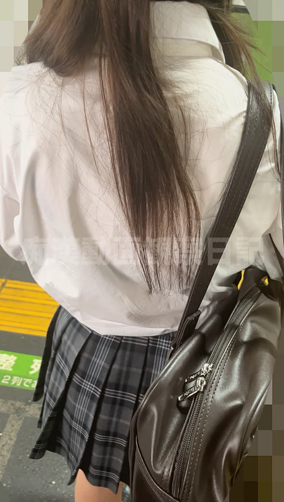 【触31】［限界で覚醒］敏感な低身長ロリ巨乳K　首絞め拘束で極限堕ち　耐えきれず崩れ逝く瞬間-28