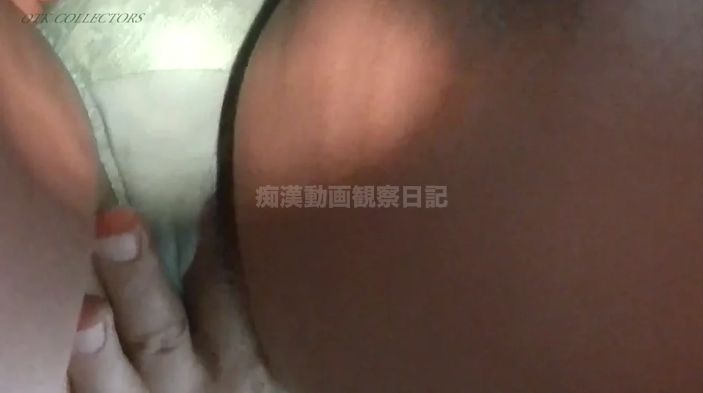 【再販】本物の満員電車に突撃！5　～過去最高に痴●を呼び寄せた女～-10