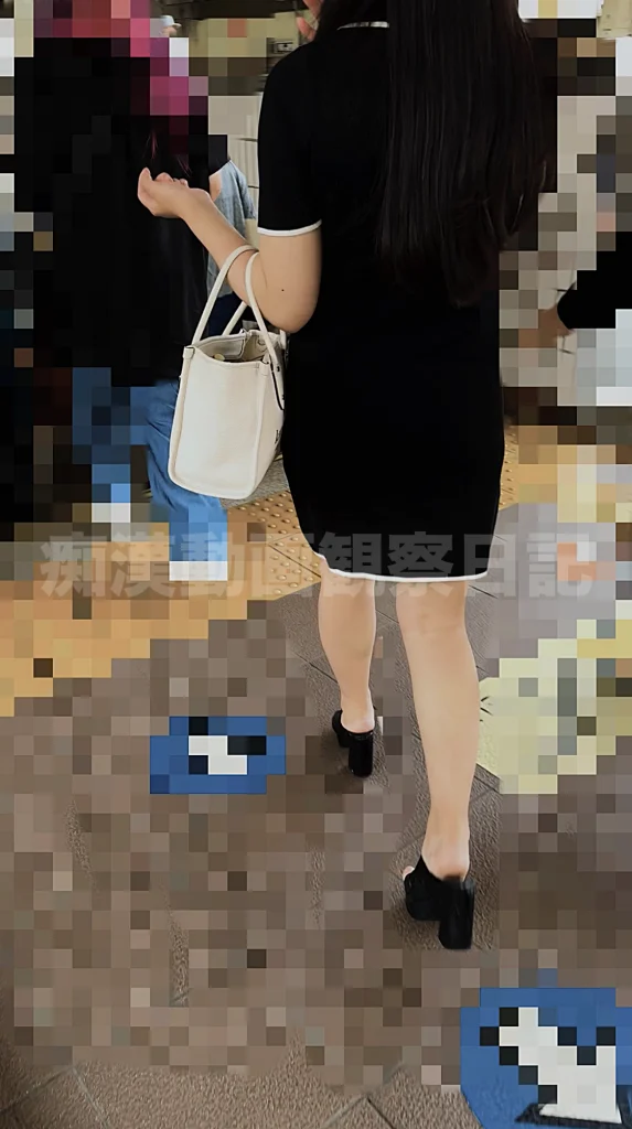 実録満員電車FILE JD編#001 「揉！揉！揉！※挿！」NEWKAWAIIピンクな美巨乳女子-1