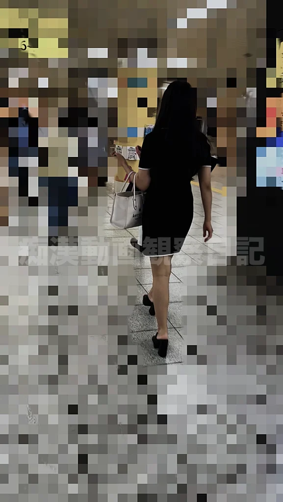 実録満員電車FILE JD編#001 「揉！揉！揉！※挿！」NEWKAWAIIピンクな美巨乳女子-2